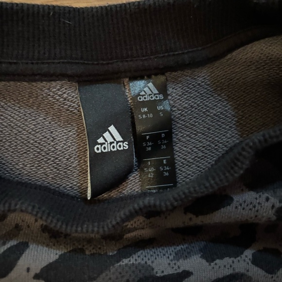 Leopard Print Sweatshirt - Picture 3 of 6